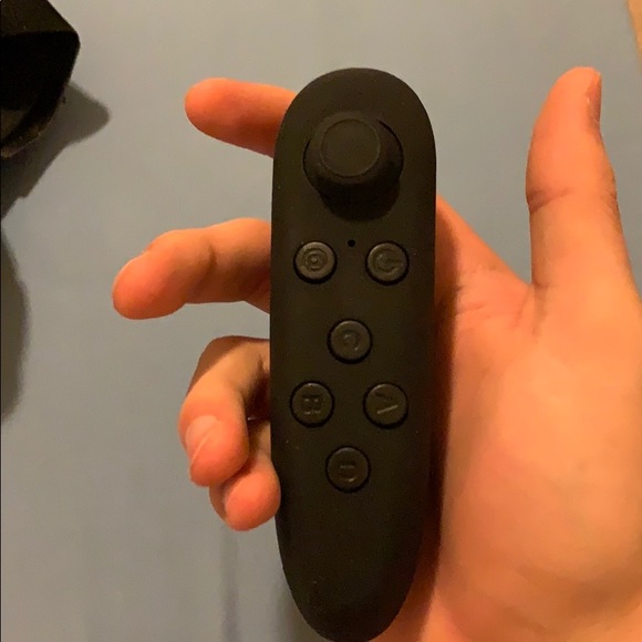 Utopia 360 VR headset! - Picture 3 of 3